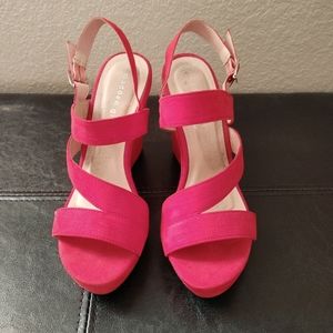 Madden girl wedges